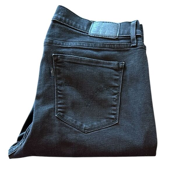 Levi’s Classic Straight Black Jeans - Picture 1 of 6